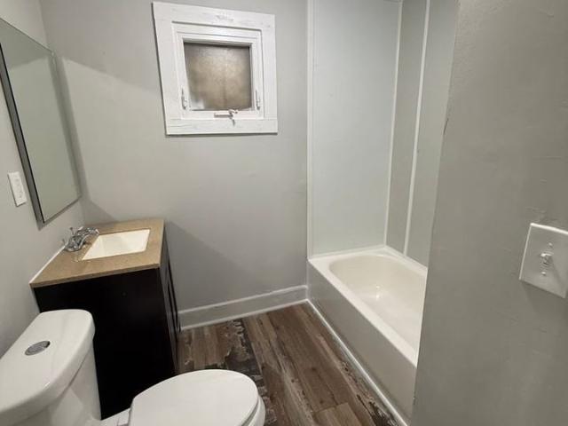 Apartment for rent in North Broadway, Cleveland