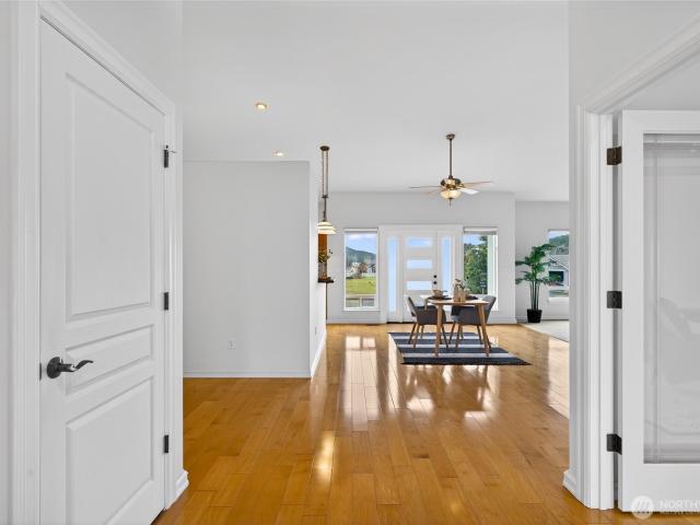 House for sale in Anacortes, Washington