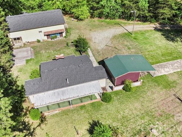 House for sale in Mount Holly, North Carolina