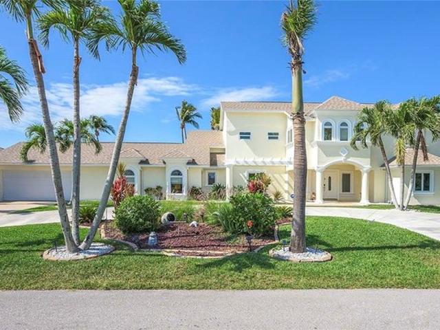 House for sale in Cape Coral, Florida