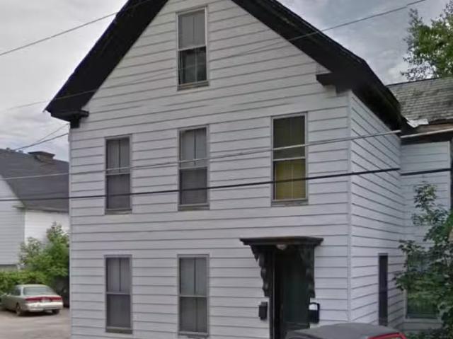 Condo for rent in Keene
