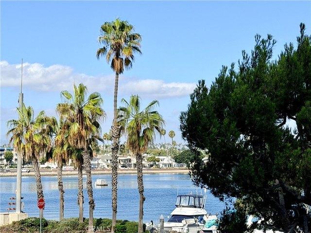 Condo for sale in Long Beach, California