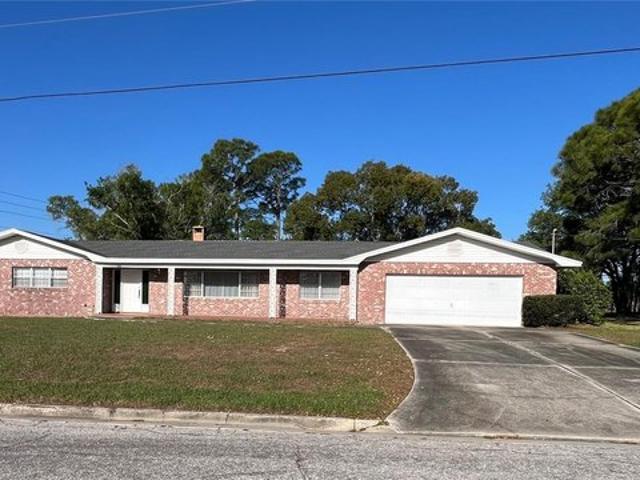 House for sale in Dundee, Florida