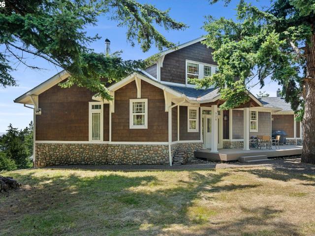 House for sale in Oregonia