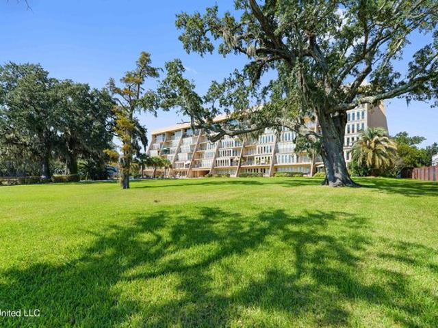 Condo for sale in Biloxi, Harrison County