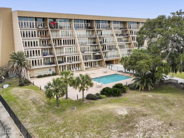 Condo for sale in Biloxi, Harrison County