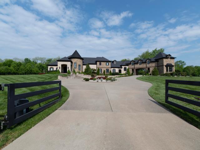 House for sale in Nicholasville, Kentucky