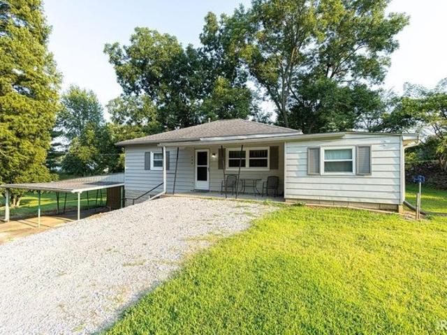 House for sale in Lincoln Pioneer Village, Rockport