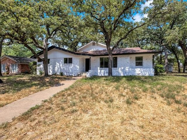 House for sale in Hurst, Texas