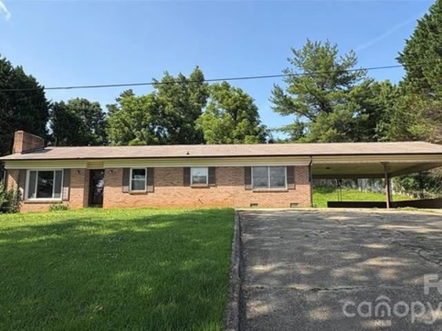 House for sale in Lenoir, North Carolina
