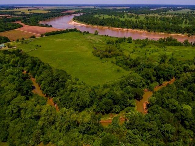 Farm for sale in Lamar, Texas