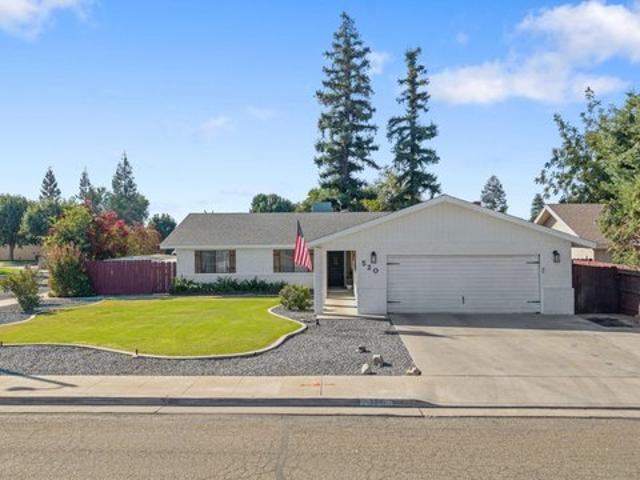 House for sale in Exeter, Tulare County