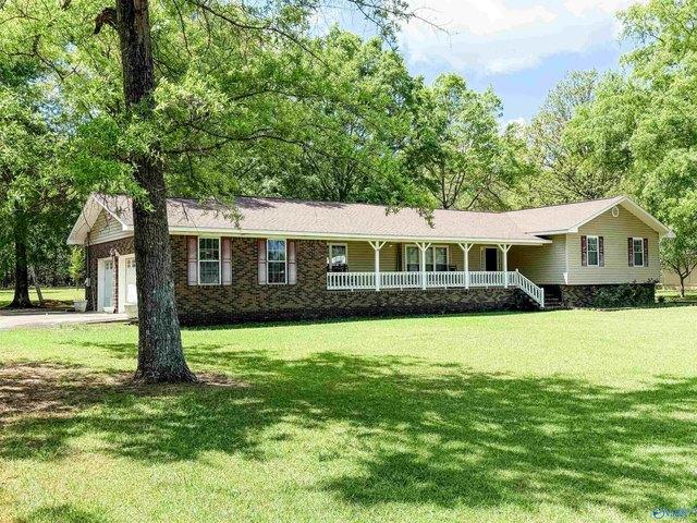 House for sale in Etowah, Alabama