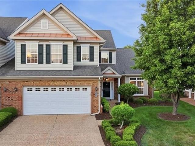 Townhouse for sale in Virginia