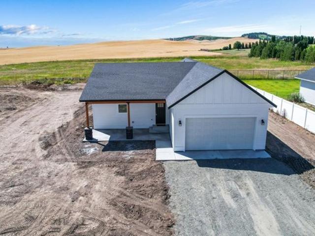 House for sale in Reardan, Washington