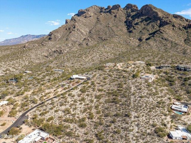 Land for sale in Oro Valley, Arizona
