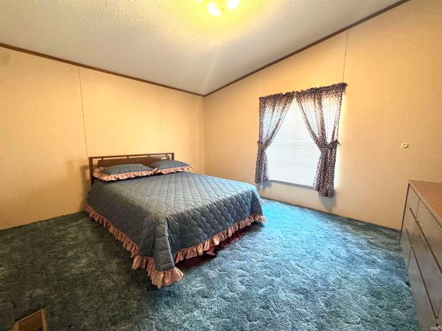 House for sale in Jasonville, Indiana