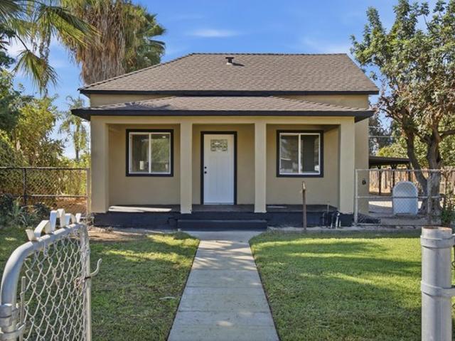 House for sale in Dinuba, Tulare County