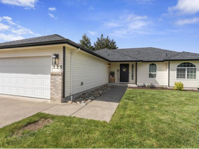 House for sale in Oregonia