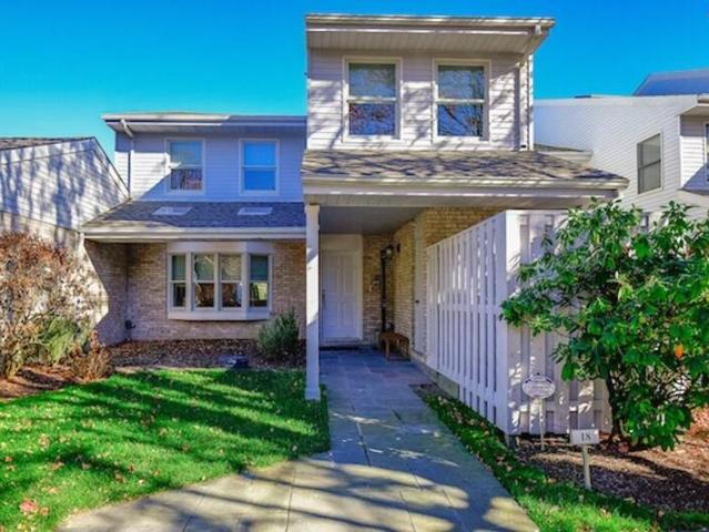 Condo for rent in Southampton