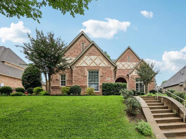 House for sale in Colleyville, Texas