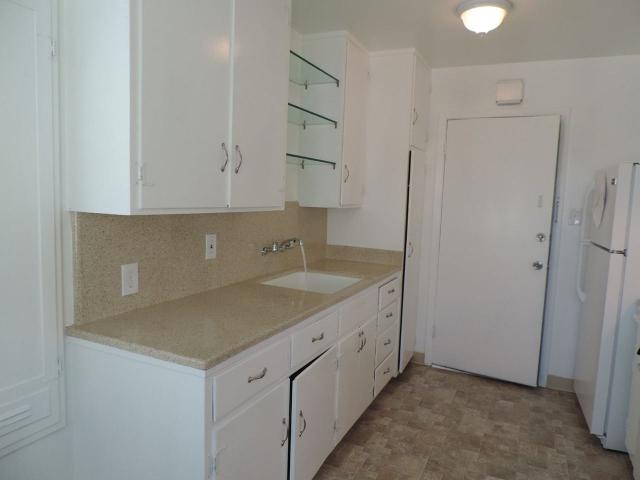 Apartment for rent in San Mateo, California