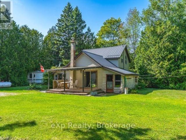 House for sale in Ontario