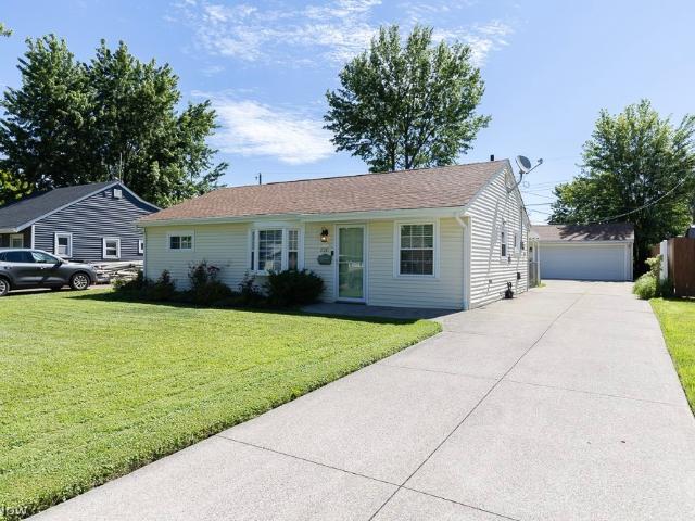 House for sale in Elyria, Ohio