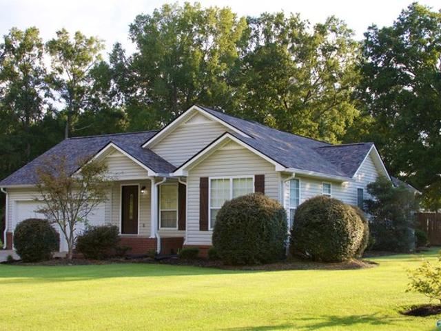 House for sale in Rainbow City, Etowah County