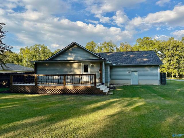House for sale in Rainbow City, Etowah County