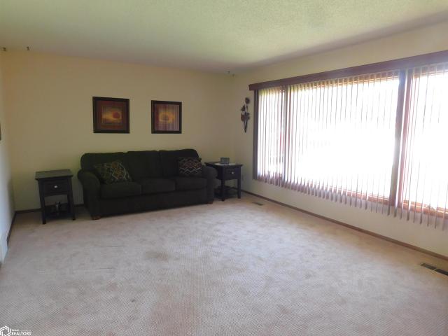 House for sale in Charter Oak, Iowa