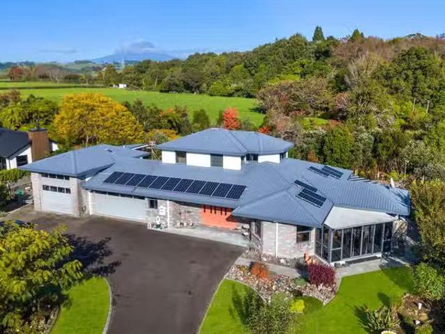 House for sale in Lepperton, Taranaki