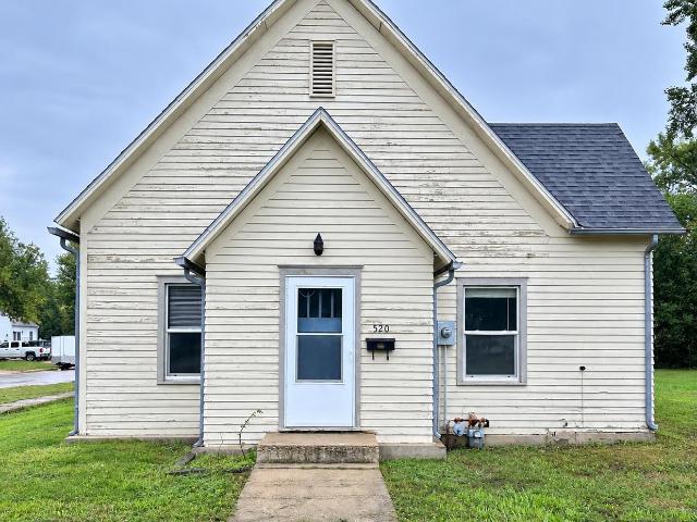 House for sale in Estherville, Emmet County