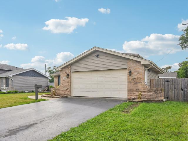House for sale in Thornton, Illinois