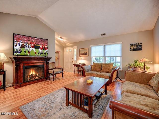 House for sale in Whiting, New Jersey