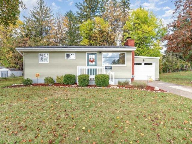 House for sale in Gratiot, Michigan