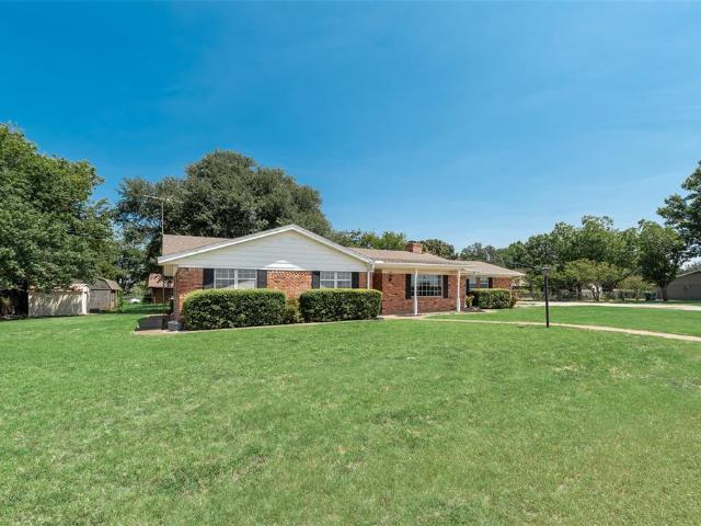 House for sale in Crowley, Texas