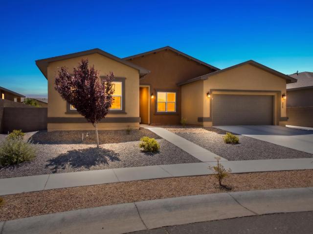 House for sale in Los Lunas, New Mexico