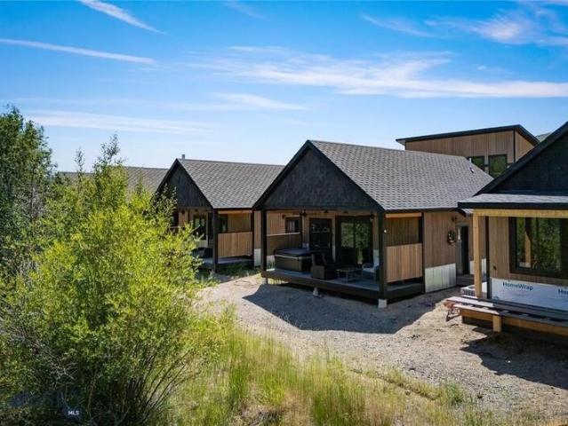 Condo for sale in Anaconda