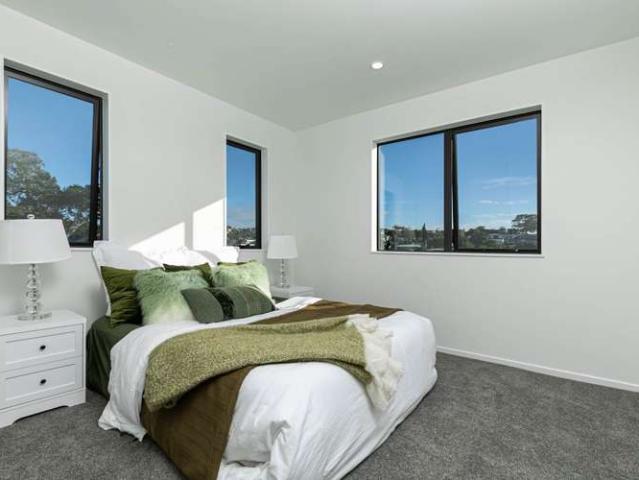 Townhouse for sale in Whangaparaoa