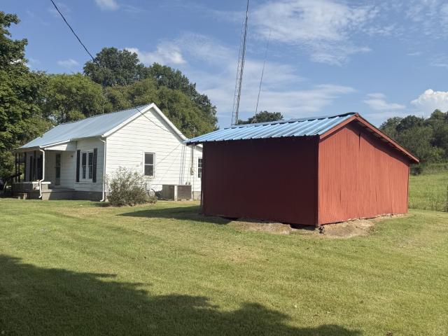 House for sale in Dixon Springs, Tennessee