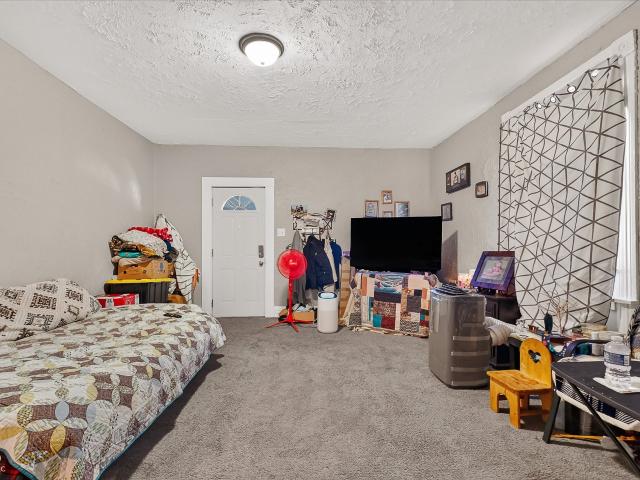 House for sale in Anderson, Indiana