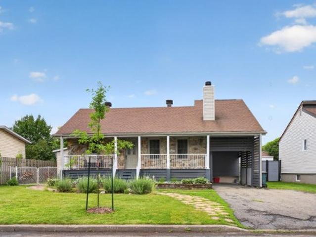 House for sale in Roussillon, Quebec