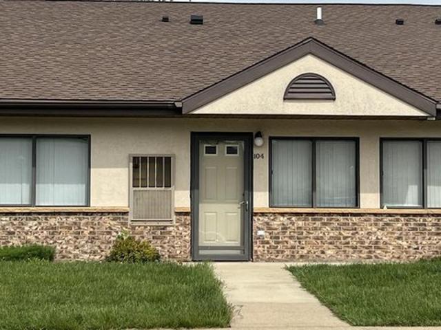 Condo for sale in New Hampton, Iowa