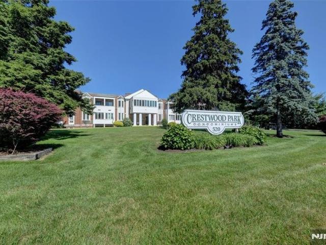 Condo for sale in Pequannock, New Jersey