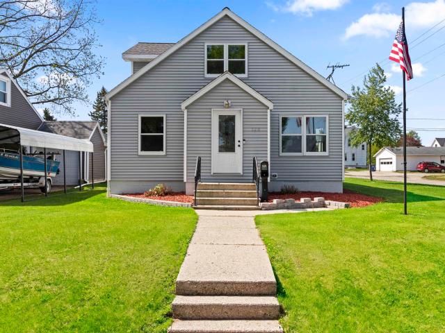 House for sale in Kewaunee, Wisconsin