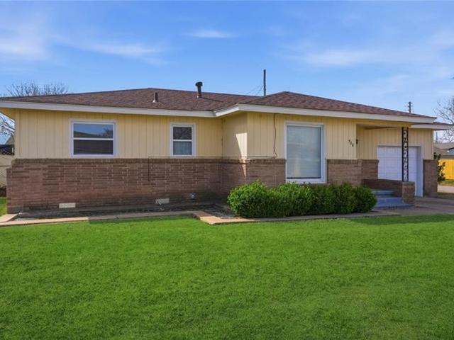 House for sale in Altus, Oklahoma
