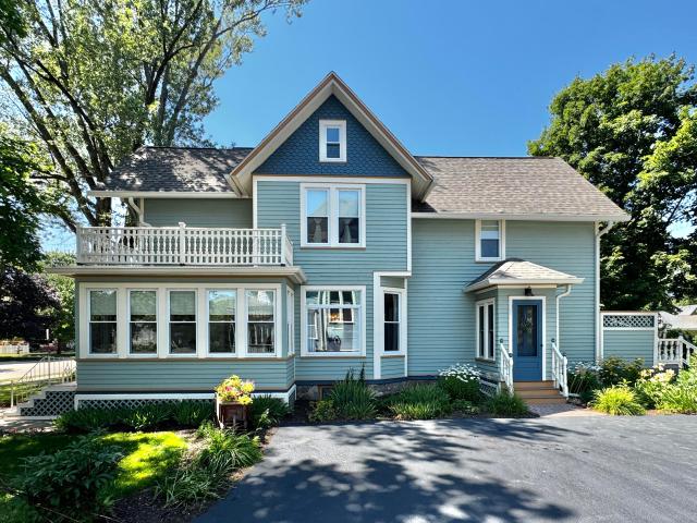 House for sale in Oconomowoc, Wisconsin