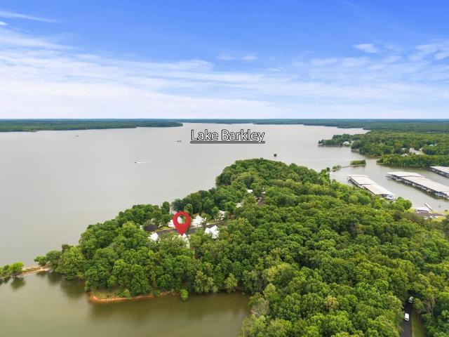 Condo for sale in Grand Rivers, Kentucky
