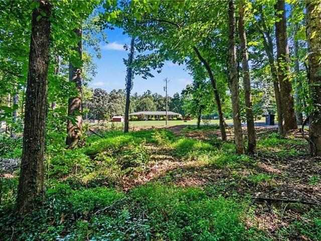 Land for sale in Alpharetta, Georgia